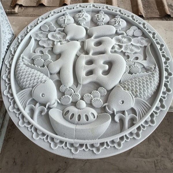 发泡陶瓷板及发泡陶瓷构件